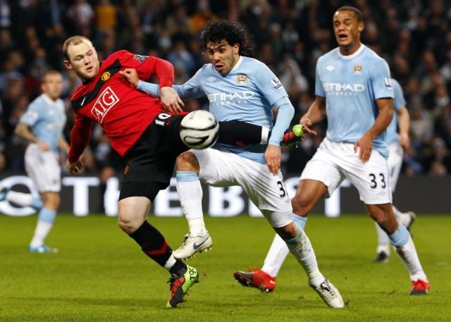 Manchester United vs Manchester City: Rooney, Tevez