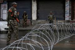 Při další přeshraniční přestřelce v Kašmíru zahynul pákistánský voják
