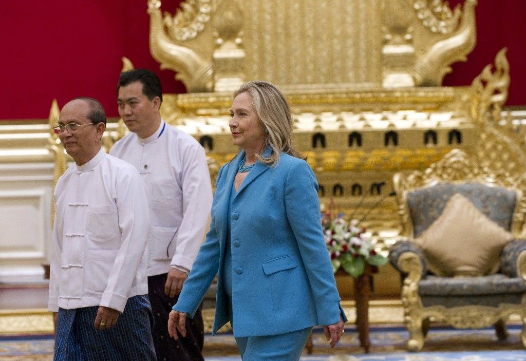 Barma - Návštěva ministryně zahraničí USA Hillary Clintonové