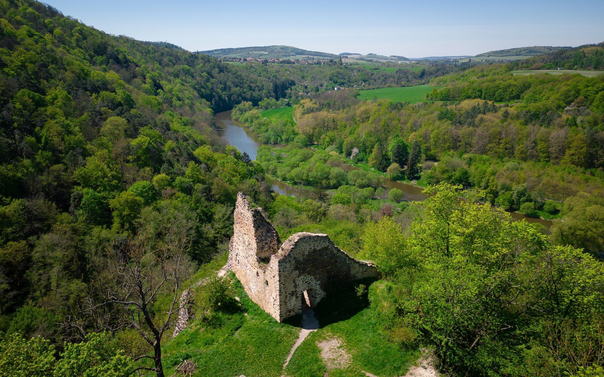 Hrad Týřov, počátek 13. století
