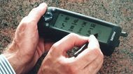 Společnost Philips Consumer Communications v roce 1997 představila svůj nový digitální smartphone nazvaný The Synergy. Unikátní byl tím, že obsahoval bezdrátové připojení k e-mailu, internetu a faxu.