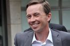 Bývalý šéf euroskeptické AfD Lucke odešel ze strany