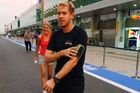 FOTO Vettel všechny pokořil, pak si šel zaběhat