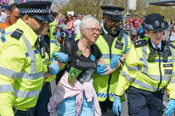 Londýn - Extinction Rebellion. Protesty proti změnám klimatu