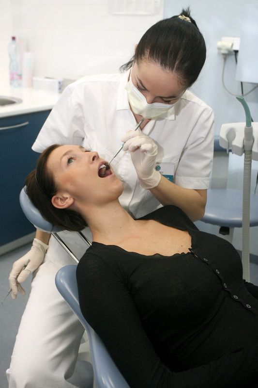 Dominika Mesarošová při návštěvě zubařky