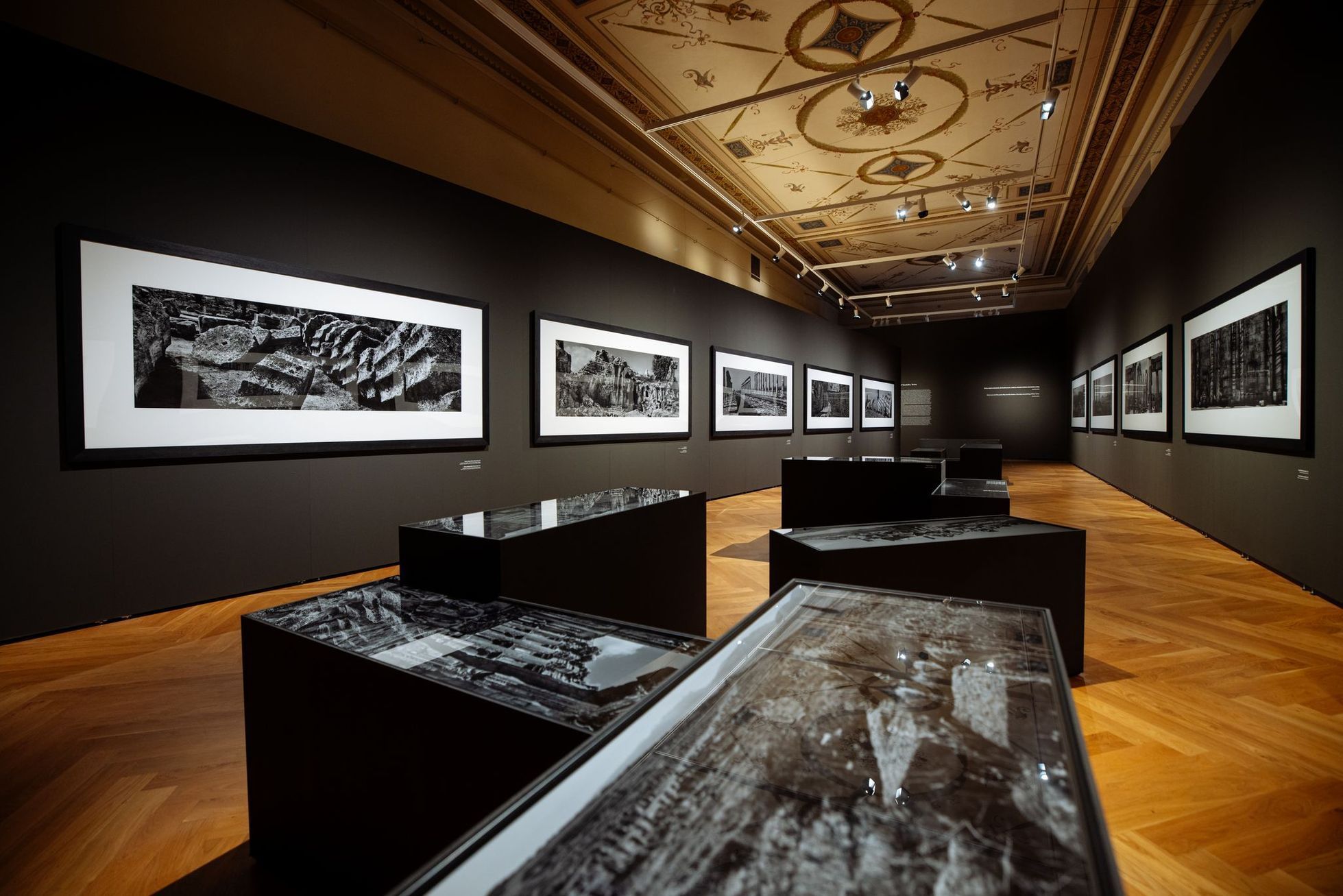 Josef Koudelka, fotograf, Ruiny, výstava