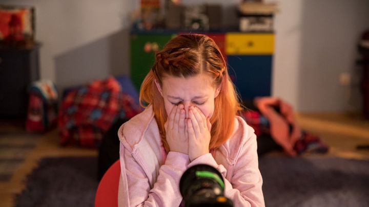 Muže známého z dokumentu V síti stíhá policie. Živí se pořádáním dětských akcí