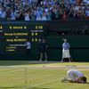 Andy Murray slaví vítězství ve Wimbledonu 2013