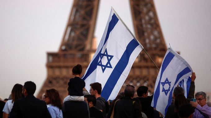 Francouzi demonstrují na podporu Izraele, snímek z 9. října.