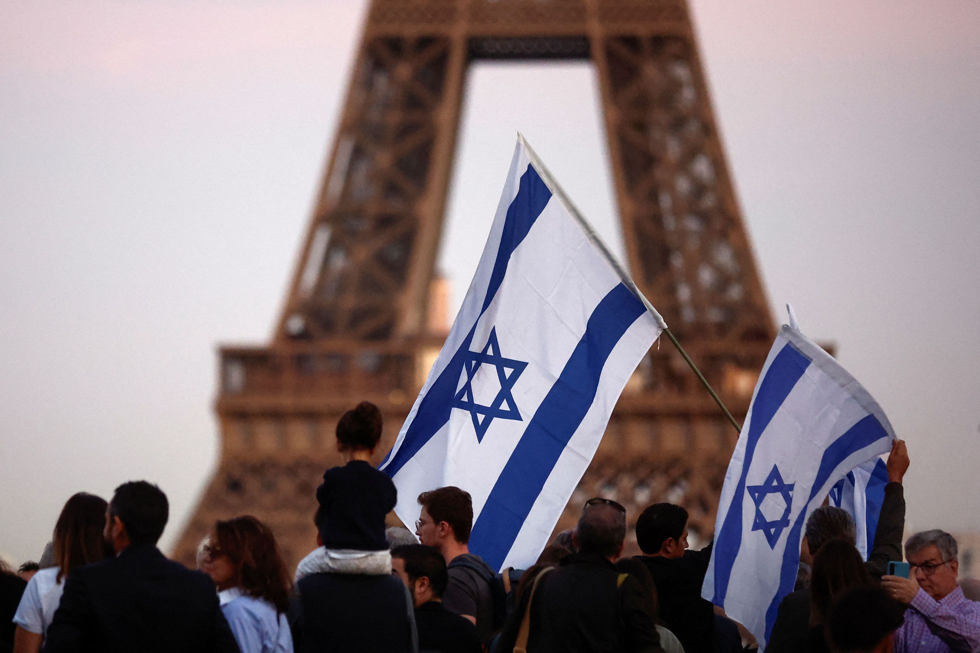 Protest ve Francii na podporu Izraele