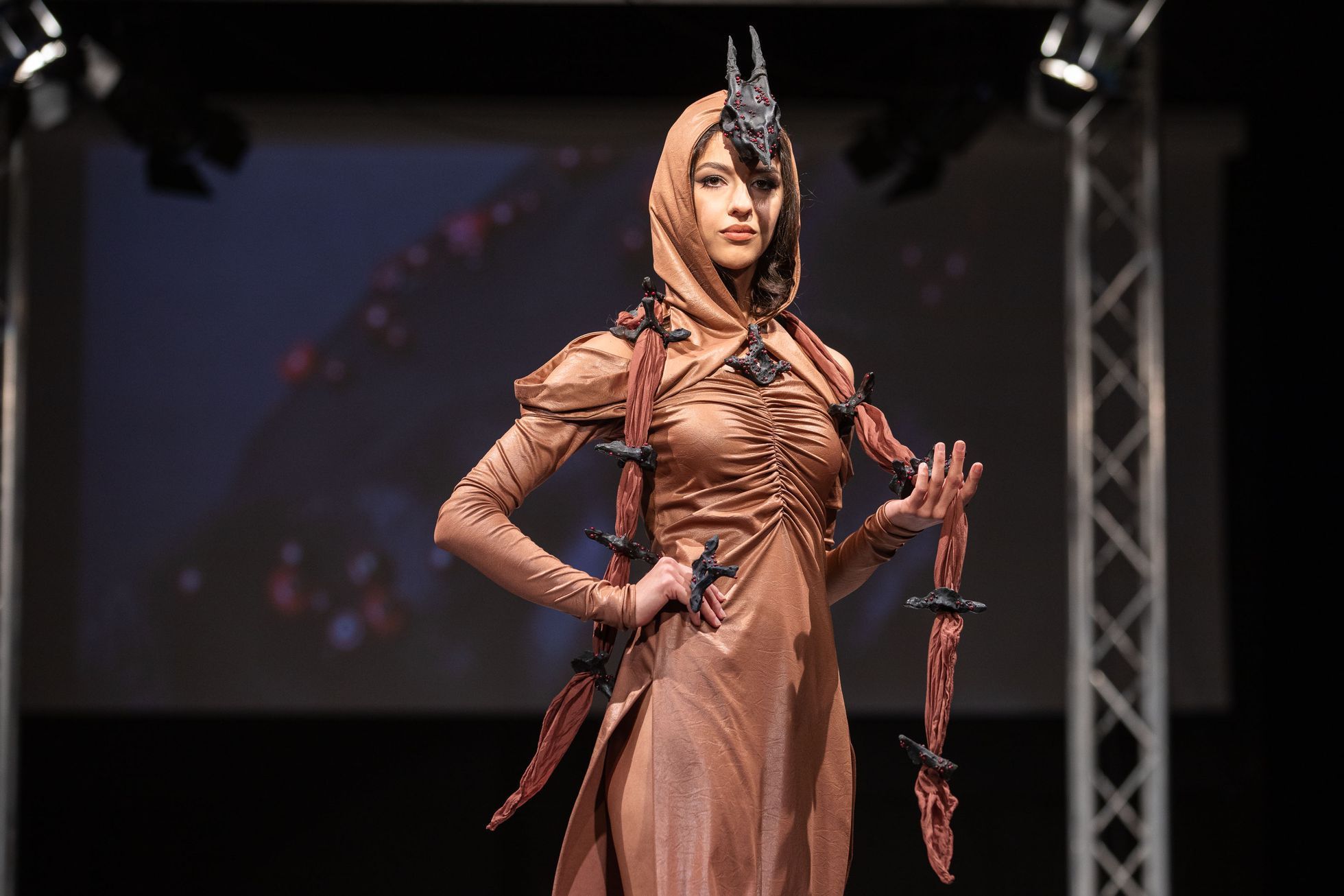 Módní přehlídka Made in Jablonec, šperky, bižuterie, móda, modelka