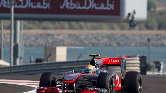 Nejrychlejší v tréninku na poslední Velkou cenu byl Hamilton