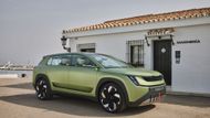 Příští rok se v prodeji objeví sedmimístné elektrické SUV vycházející z konceptu Vision 7S.