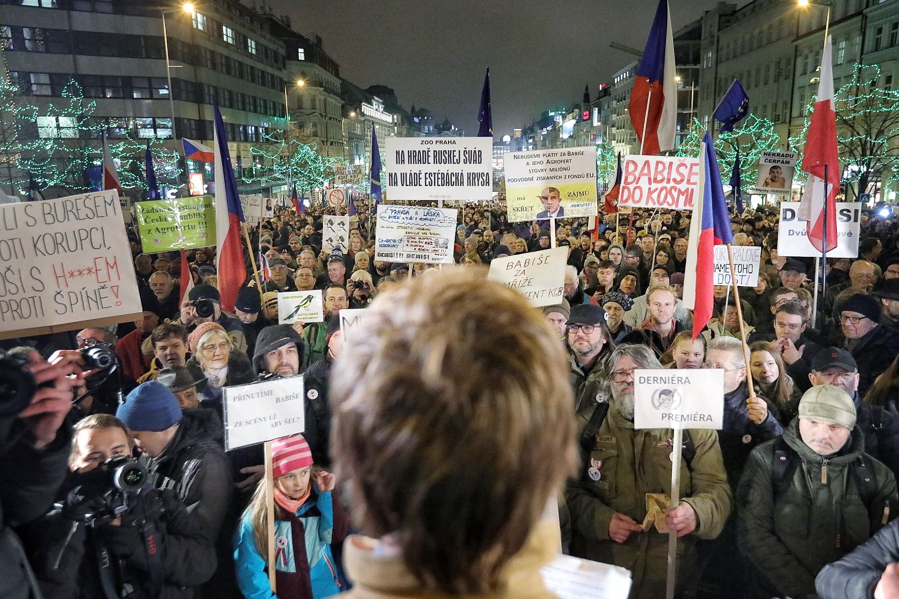 Milion chvilek demonstrace Václavské náměstí 17. prosinec 2019