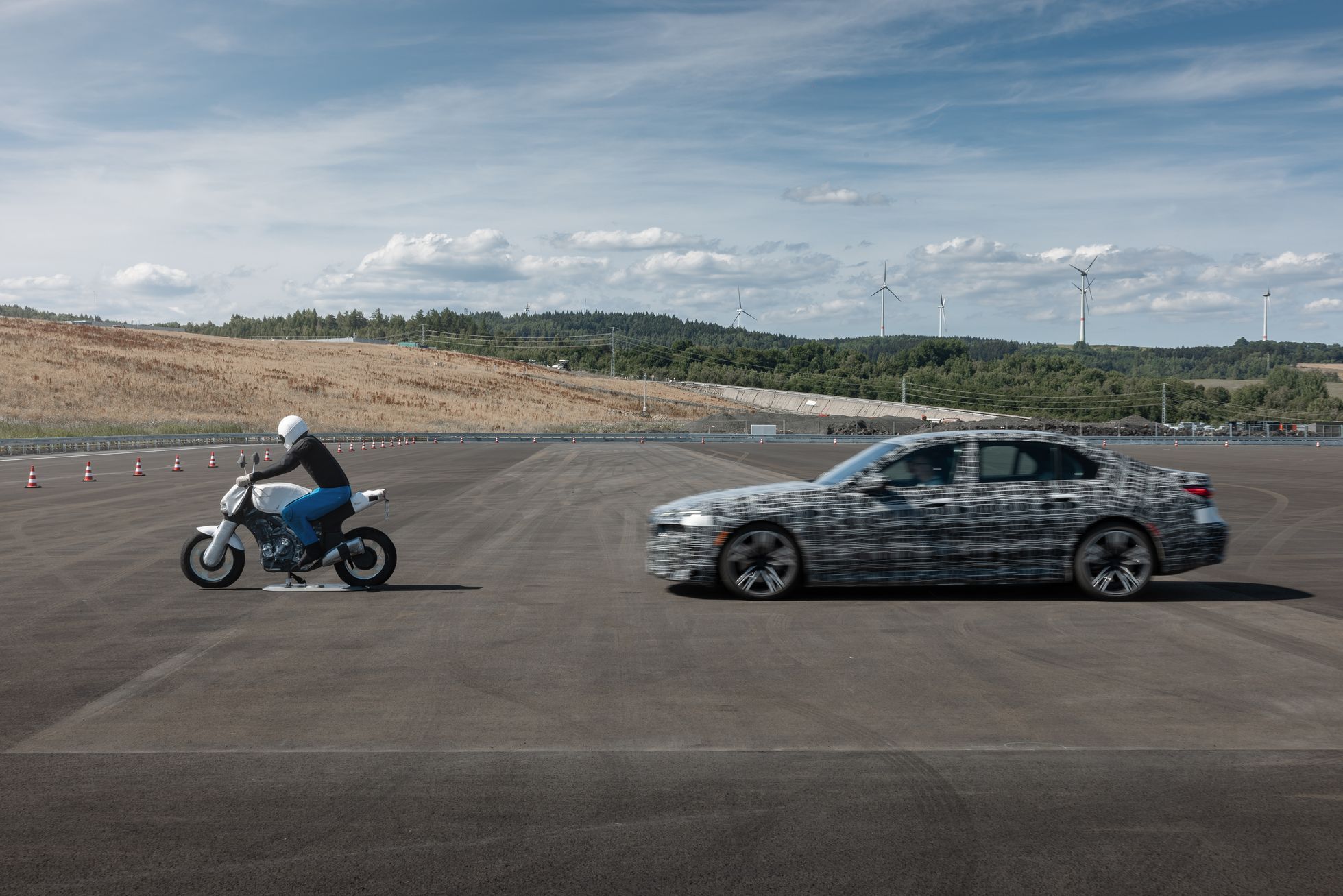 BMW testovací polygon u Sokolova