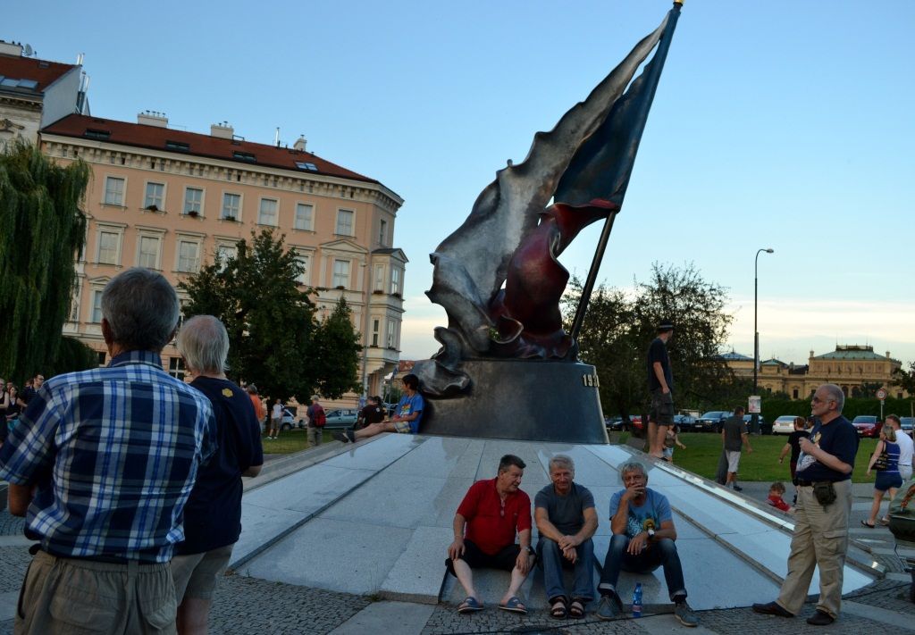 Demonstrace proti Rusnokově vládě