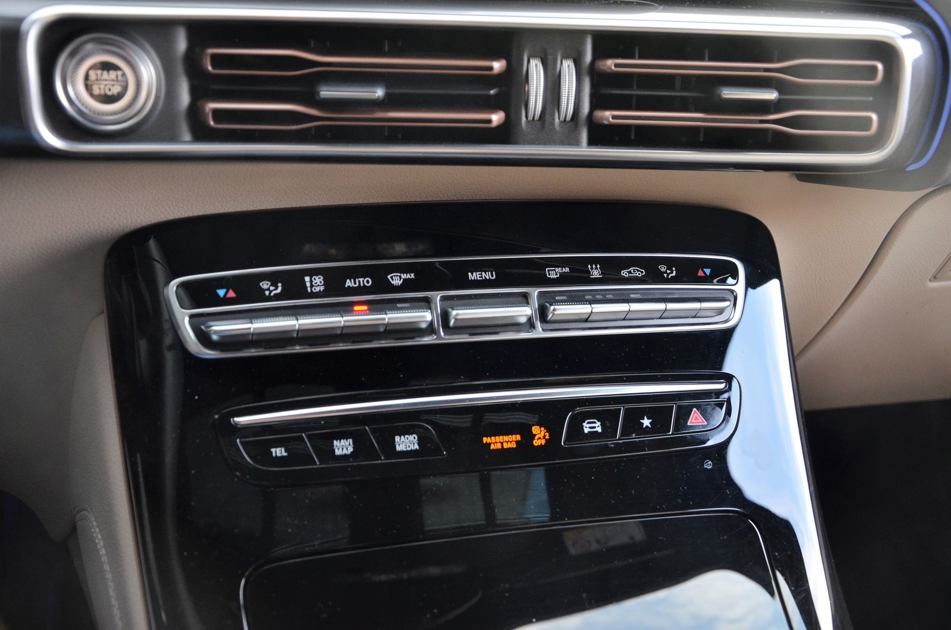 Mercedes-Benz EQC 400