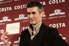 Vítězem ceny Costa je autor, jenž porazil Barnese