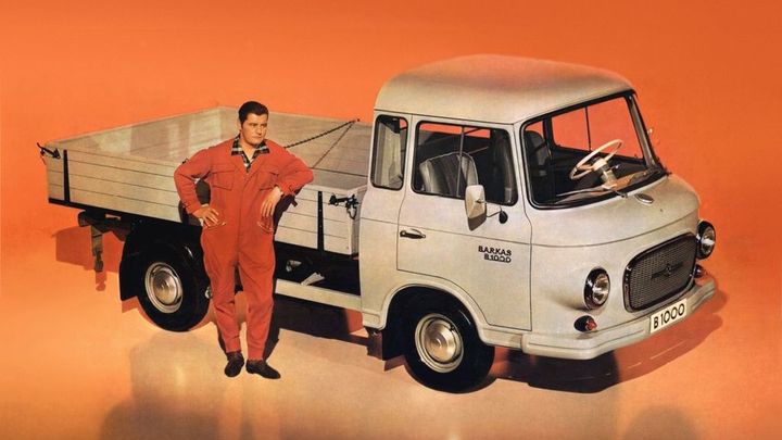 Nejmodernější socialistická dodávka. Barkas byl východoněmeckou obdobou Škody 1203