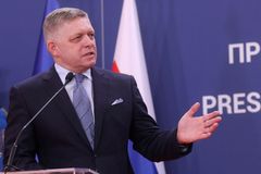 Fico tlumočí propagandu Putina. Chce zakrýt domácí problémy, zní ze slovenské opozice