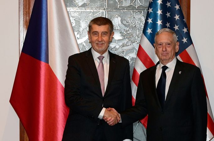 Andrej Babiš a James Mattis