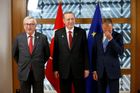 Musíme dál spolupracovat na řešení migrační krize, shodl se Erdogan s šéfy EU v Bruselu