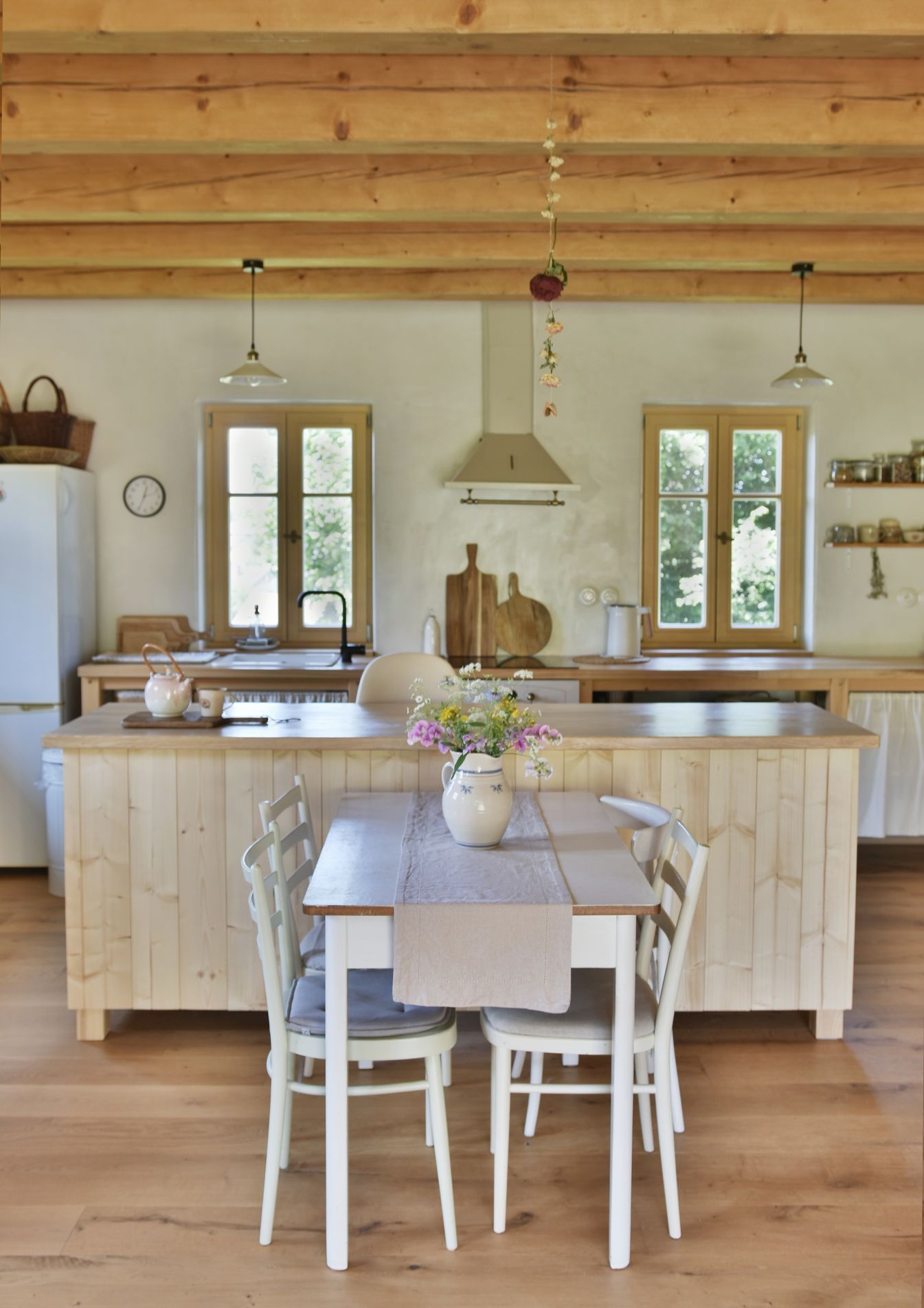 domeček na kopci, dům, rekonstrukce, zahrada, příběh