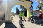 Snad vyhrajeme. Ale dezolátů tu máme hodně, slyšel "cyklista" Kupka od svého starosty