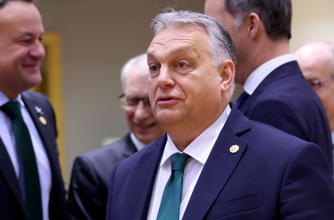 Viktor Orbán na summitu v Bruselu 1. února.