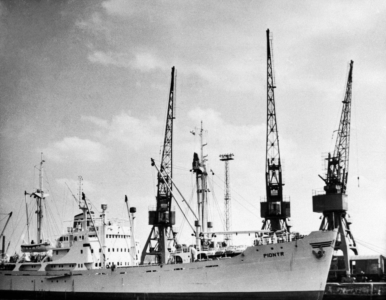 Československá námořní plavba, Domácí, historie, námořní doprava