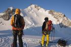 Lavina lehce zranila českého lyžaře v rakouských Alpách