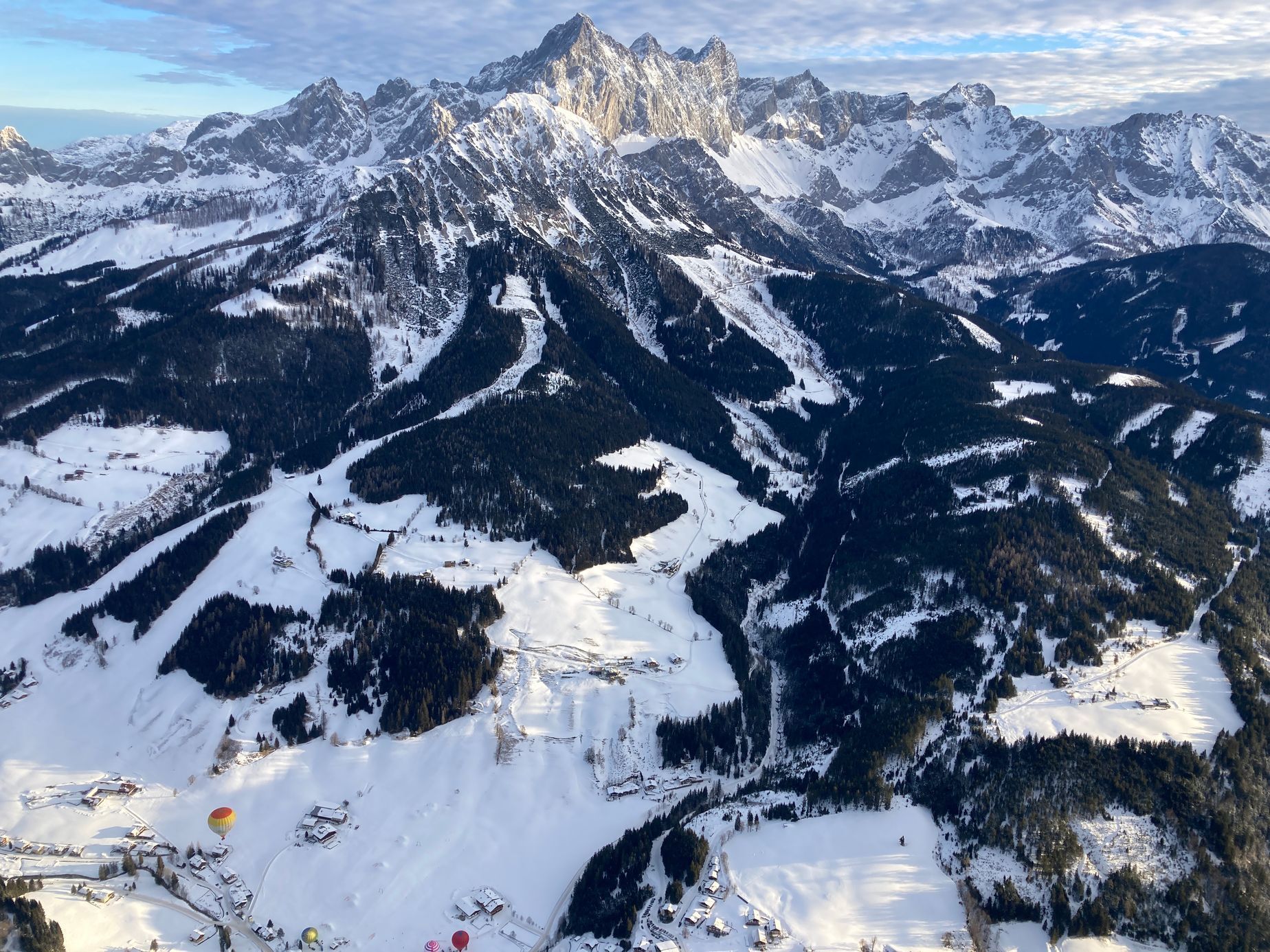 Zimní balonová fiesta Filzmoos