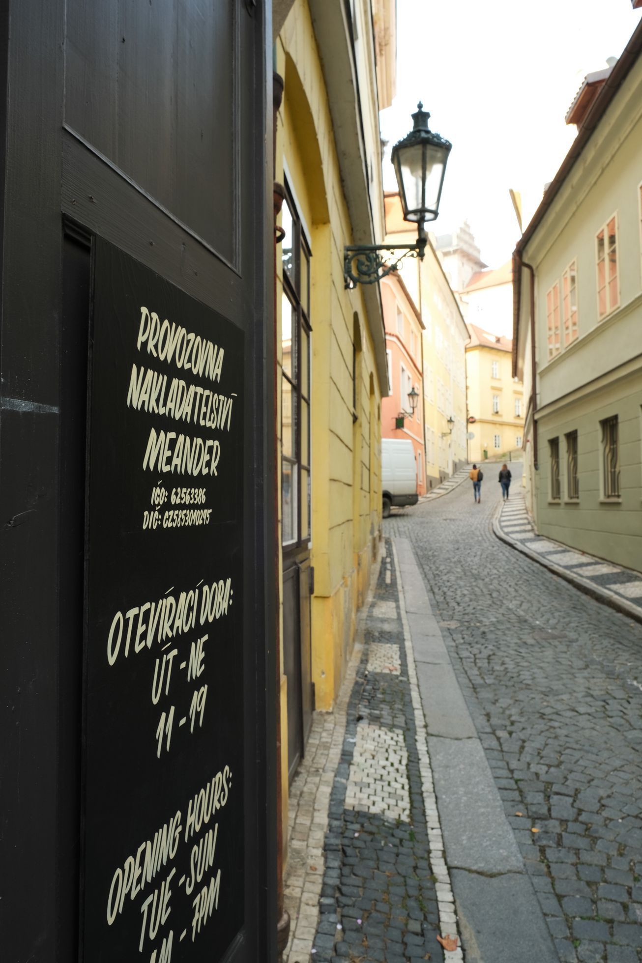 Malé knihy na Malé Straně