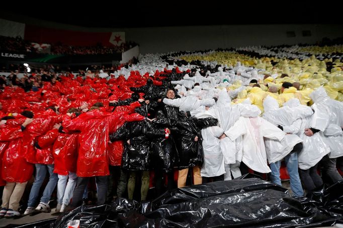 Choreo fanoušků Slavie oslavující 130 let klubu během zápase EKL Slavia Praha - Sivasspor