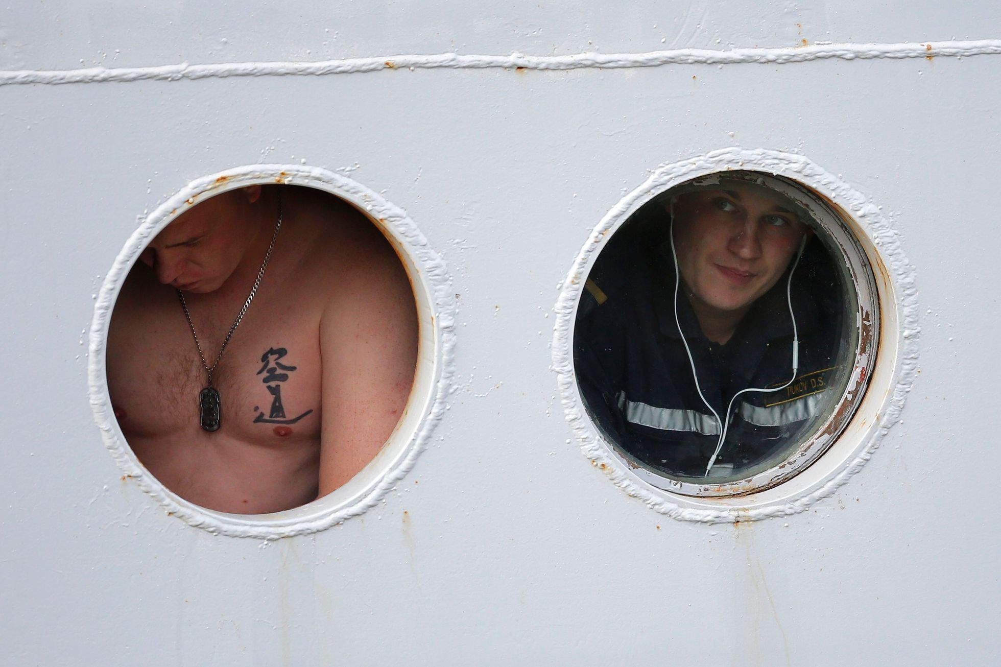 Ruští námořníci opustili Francii, kde se učili s lodí třídy mistral