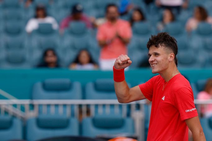 Jakub Menšík, Miami 2025