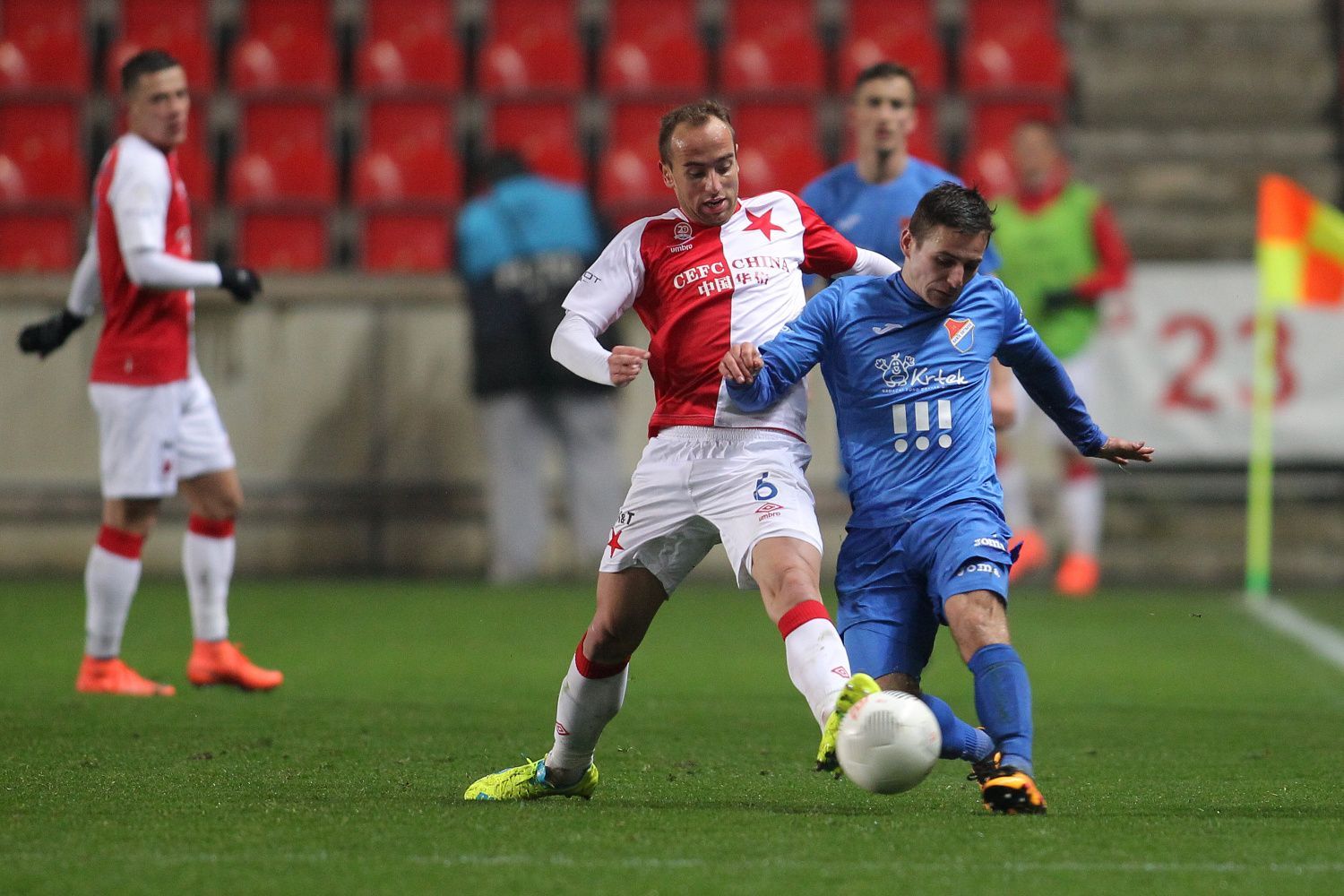 SL, Slavia-Baník: Tomáš Jablonský - Karol Mondek