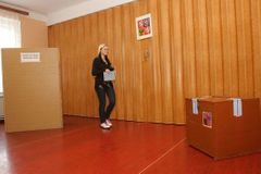 Další vzestup levice. ČSSD a KSČM by měly 138 křesel