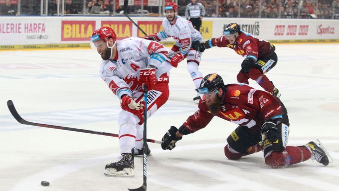 Po loňském finále se Sparta a Třinec znovu potkají v play off hokejové extraligy.