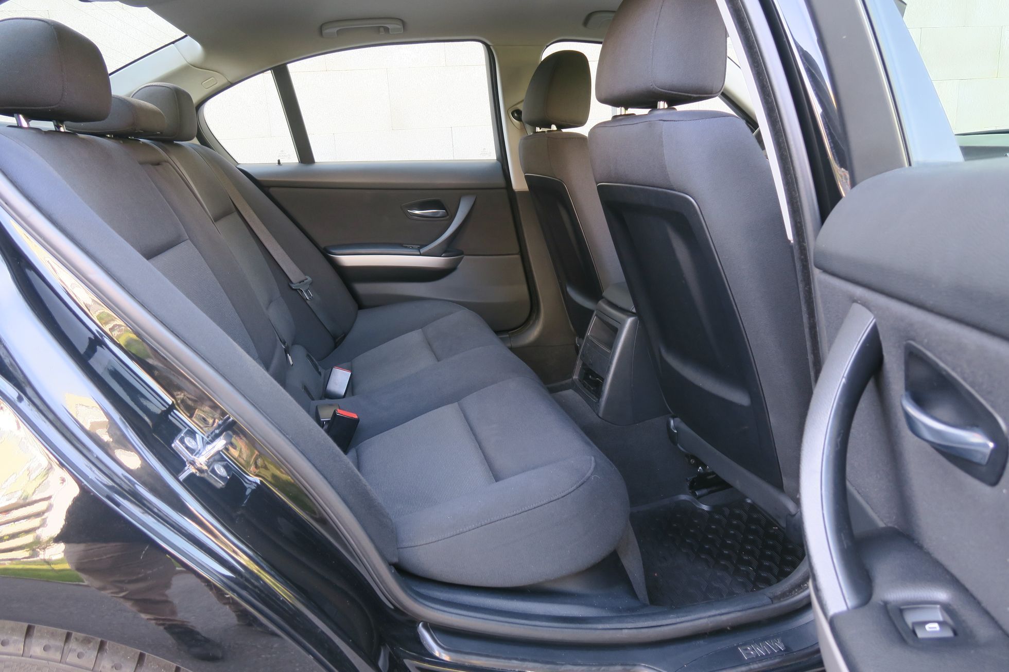 Mercedes C a BMW 3 - srovnání ojetin