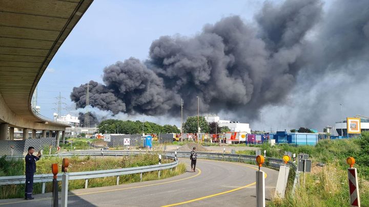 V německém Leverkusenu vybuchla chemička, několik lidí je zraněných; Zdroj foto: ČTK
