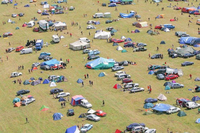 CzechTek 2005 byla legendární technoparty u Mlýnce, kterou ukončil kontroverzní policejní zásah. Ten vyvolal širokou veřejnou a politickou reakci.