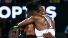 Serena a Venus Williamsovy ve finále Australian Open 2017