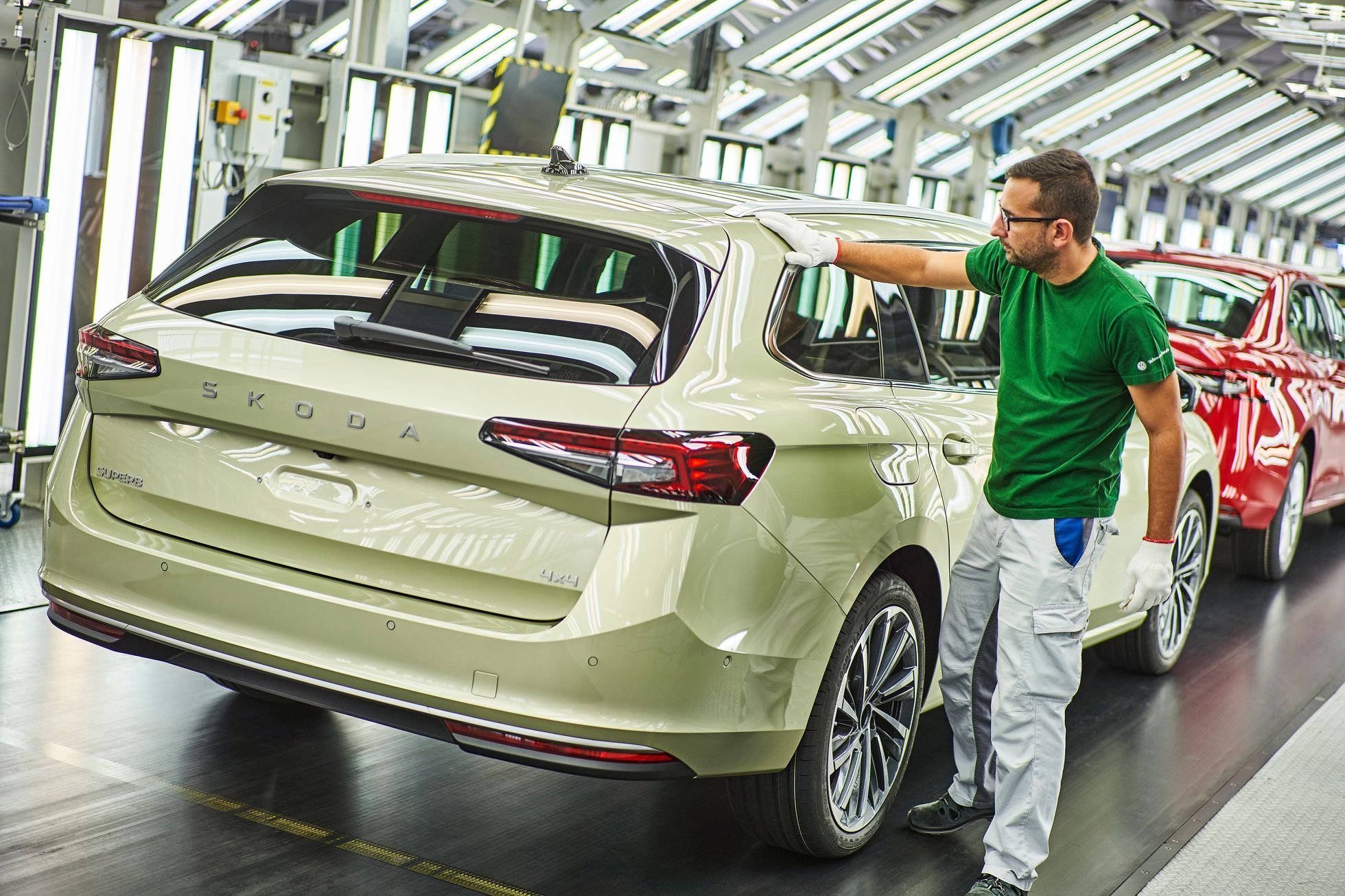 Škoda zahájila výrobu 4. generace Škody Superb