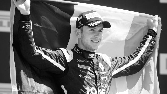 Francouzské naděhe formule 1 stíhá kletba. Čtyři roky poté, co definitivně nebilo srce Julese Bianchiho zahynul ve Spa-Francorchamps v závodě F2 22letý Anthoine Hubert.