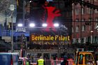 Berlinale je o svobodě a toleranci. Festival začal minutou ticha za oběti z Hanau