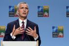 Stoltenberg: Izrael má právo se bránit, jeho reakce ale musí být přiměřená