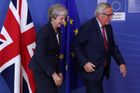 Rozhovory o brexitu pokročily, pochvaluje si Londýn. Juncker to vidí jinak