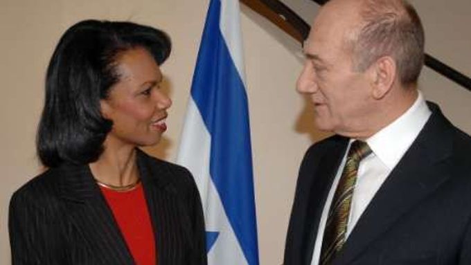 Spojené státy a Izrael nebudou jednat s palestinskou koaliční vládou, která nebude uznávat Izrael. Shodli se na tom v Jeruzaléme Ehud Olmert a Condoleezza Riceová.