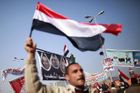 První výročí revoluce: Egypťané slaví i demonstrují